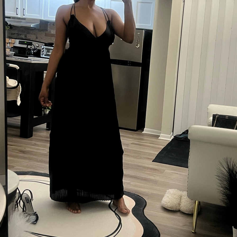 Vero Moda Sleek Black Satin Dress